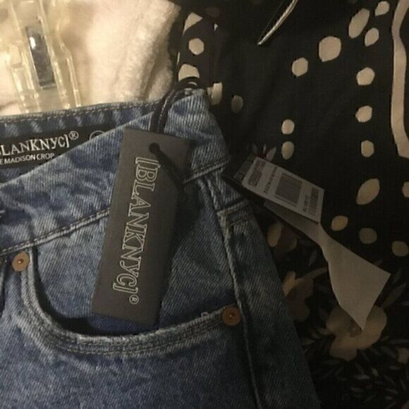 Blank NYC Medium Wash Button up Madison Light Wash High rise Crop Jeans 25 - Picture 6 of 11